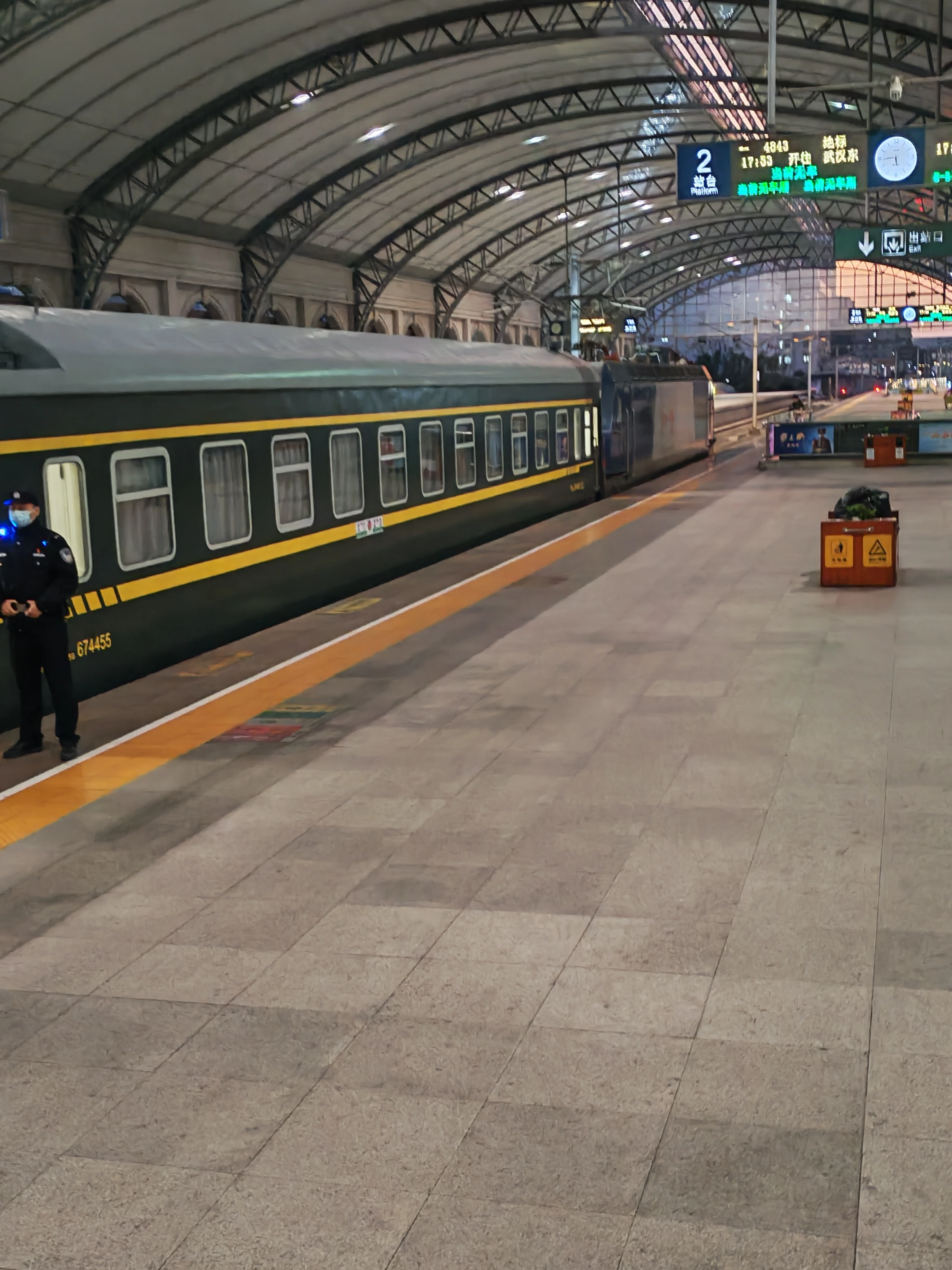 汉口火车站站台